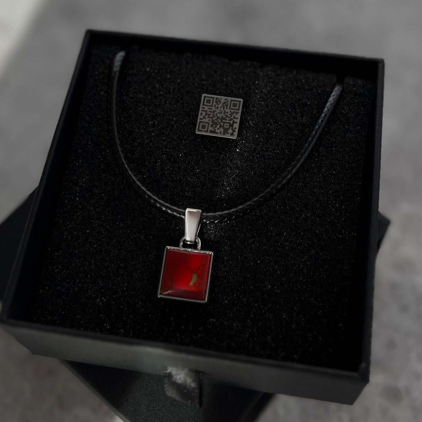 Unisex pendant "Gidor"